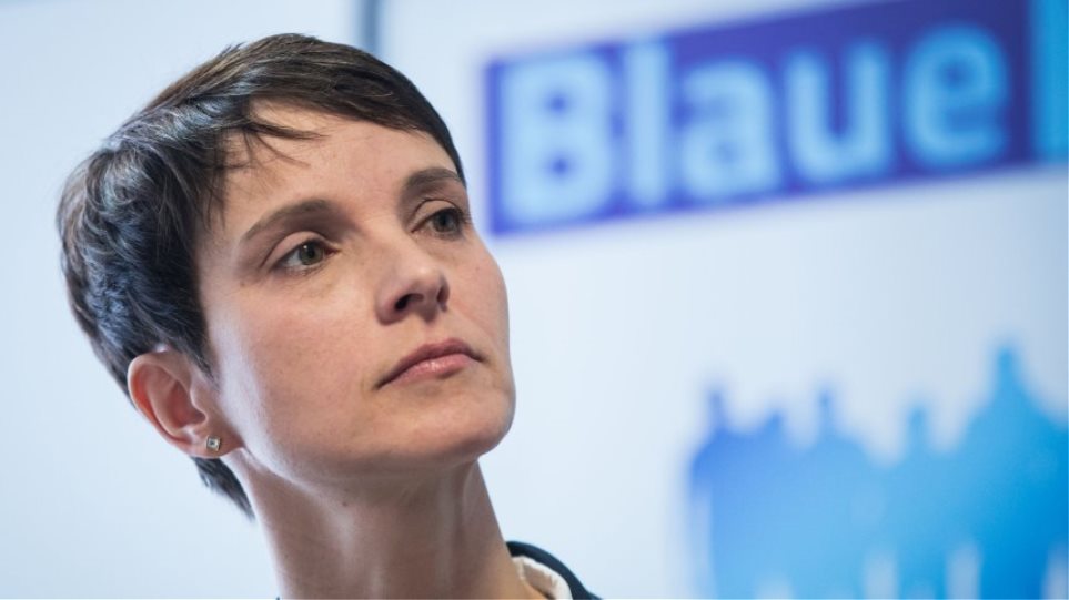 Γερμανία: Το έκτο της παιδί περιμένει η πρώην ισχυρή κυρία του ΑfD Φράουκε Πέτρι - Φωτογραφία 1