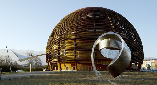 Το CERN επιδιώκει συνεργασία με περισσότερες ελληνικές επιχειρήσεις - Φωτογραφία 1