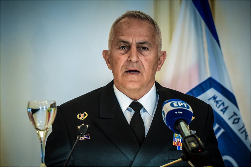 Ναύαρχος Αποστολάκης: Ο «ΟΥΚάς» που έγινε υπουργός Εθνικής Άμυνας με αριστερή κυβέρνηση - Φωτογραφία 4