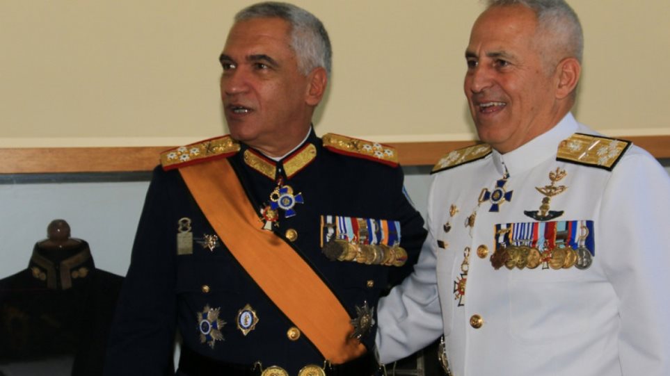 Στρατηγός Κωσταράκος: Έγκλημα η υπουργοποίηση Αποστολάκη - Φωτογραφία 1