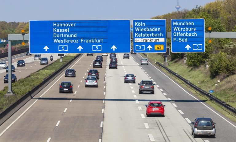Τέλος οι λωρίδες χωρίς όρια ταχύτητας στην Autobahn - Φωτογραφία 1
