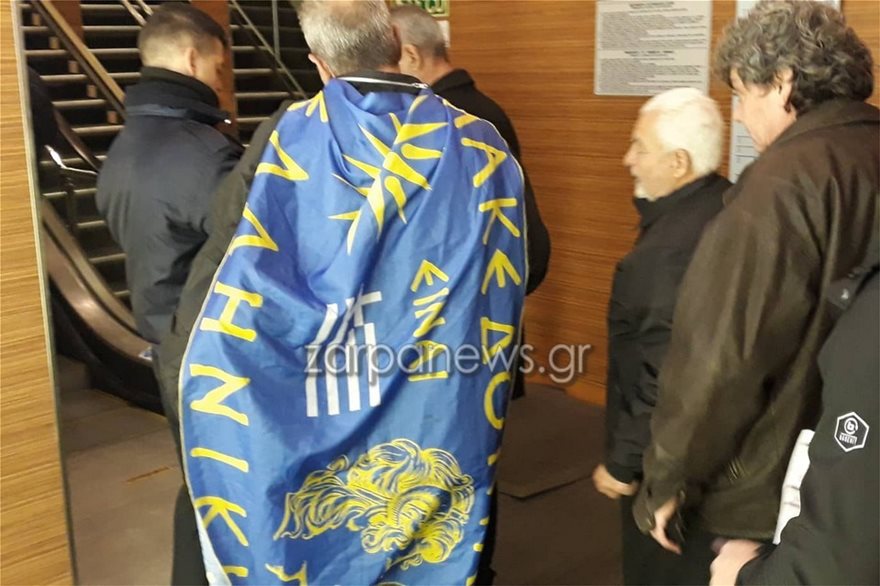 Βίντεο και φωτογραφίες: Με «Μακεδονία ξακουστή» αναχώρησαν οι Κρητικοί για το συλλαλητήριο - Φωτογραφία 5