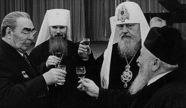 Τολμάνε οι Ρώσοι και κατηγορούν το Οικ. Πατριαρχείο για πράκτορες της CIA; Ποιοι; Οι παπάδες πράκτορες της NKVD; - Φωτογραφία 1