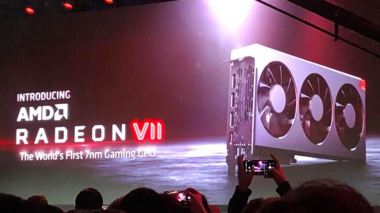 Η νέα κάρτα γραφικών Radeon VII της AMD - Φωτογραφία 1
