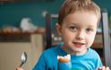 Ποια τροφή μπορεί να ενισχύσει την ανάπτυξη στα μικρά παιδιά;