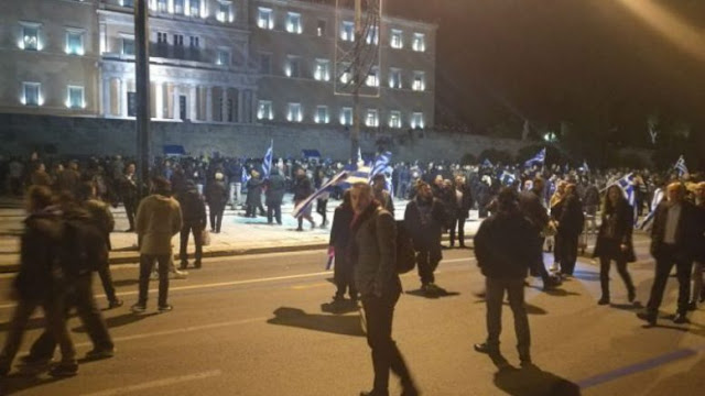 Ένωση Αθηνών: Έκοβαν τα ρεπό μέσα στα μαύρα μεσάνυχτα - Φωτογραφία 1