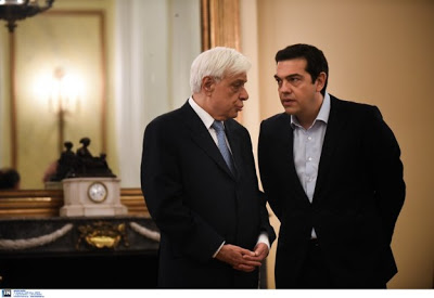 Υπέγραψε και ο Πρόεδρος της Δημοκρατίας Π.Παυλόπουλος τη Συμφωνία των Πρεσπών - Φωτογραφία 1