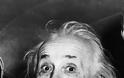 Γιατί ο Einstein έβγαλε γλώσσα στην κάμερα;