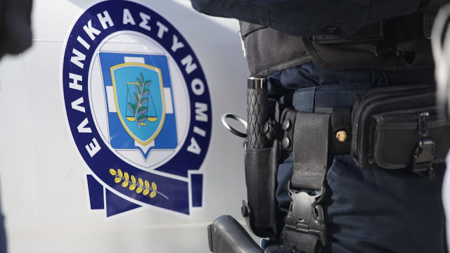 Γιαννιτσά: Έλληνες οδηγοί καυγάδισαν με Σκοπιανό στα φανάρια και του έβγαλαν τις πινακίδες! - Φωτογραφία 1