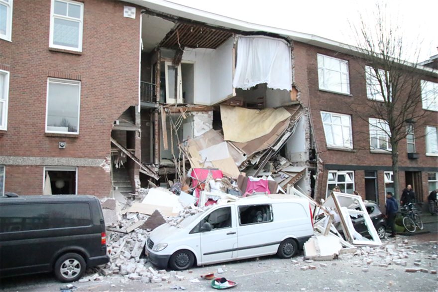 Ισχυρή έκρηξη στη Χάγη: Κτίριο κατέρρευσε - Φωτογραφία 2