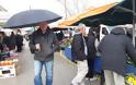Με βροχή σήμερα η λαϊκή αγορά στη ΒΟΝΙΤΣΑ | ΦΩΤΟ: Στέλλα Λιάπη - Φωτογραφία 1