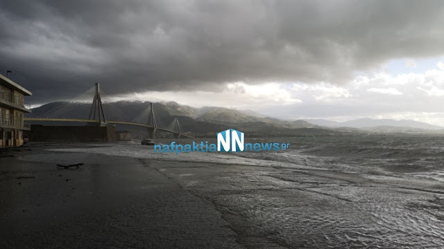 Βγήκε η θάλασσα έξω στο Αντίρριο – Γέμισε ξύλα και φερτά υλικά η προβλήτα (ΔΕΙΤΕ ΦΩΤΟ – VIDEO) - Φωτογραφία 7