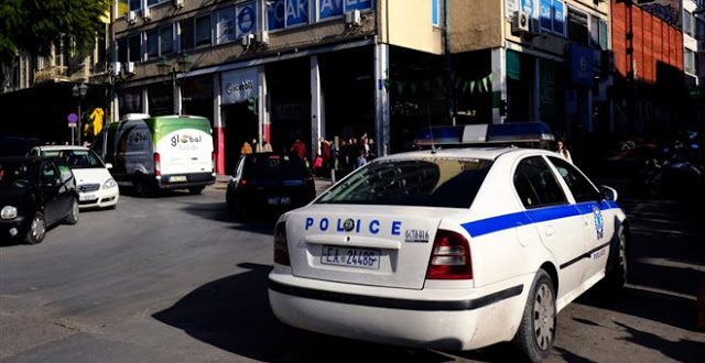 Οι αλλοδαποί σφάζοπνταν στο κέντρο της Αθήνας και η αστυνομία ήταν καθηλωμένη στα γραφεία του ΣΥΡΙΖΑ - Φωτογραφία 1