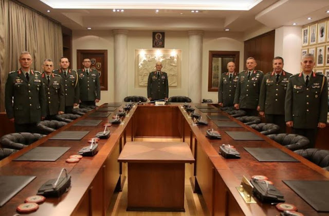 Πρώτη Συνεδρίαση του Νέου Ανώτατου Στρατιωτικού Συμβουλίου (ΑΣΣ) - Φωτογραφία 2