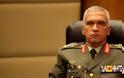 Στρατηγός Κωσταράκος: Πολιτική πράξη η κατάργηση διακριτικών από τις στολές των Ενόπλων Δυνάμεων