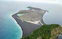 Νησί που ξεπετάχτηκε το 2015 εξερευνήθηκε για πρώτη φορά! (pics)