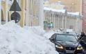Οι χιονοπτώσεις ρεκόρ προκαλούν χάος στην Αγία Πετρούπολη