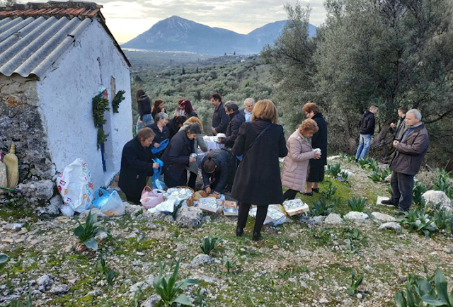 Στη ΚΑΝΔΗΛΑ (Κραββαρέϊκα) γιόρτασαν τον Άγιο Θεόδωρο τον Στρατηλάτη! - Φωτογραφία 12