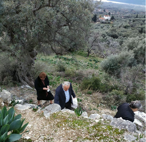 Στη ΚΑΝΔΗΛΑ (Κραββαρέϊκα) γιόρτασαν τον Άγιο Θεόδωρο τον Στρατηλάτη! - Φωτογραφία 16