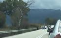 Ανατροπή αυτοκινήτου στην εθνική οδό στο Αγρίνιο- σώος ο οδηγός (φωτο) - Φωτογραφία 5