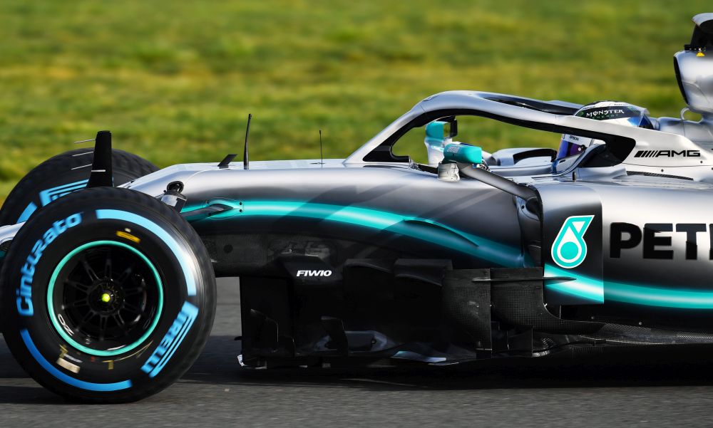 Mercedes W10 EQ Power+  F1 - Φωτογραφία 2