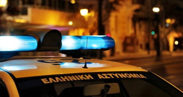 Ανταλλαγή πυροβολισμών ανάμεσα σε διαρρήκτες και αστυνομικούς στο Κερατσίνι - Φωτογραφία 1