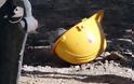 Εργατικό δυστύχημα στα Οινόφυτα: 51χρονος καταπλακώθηκε από ράβδους αλουμινίου
