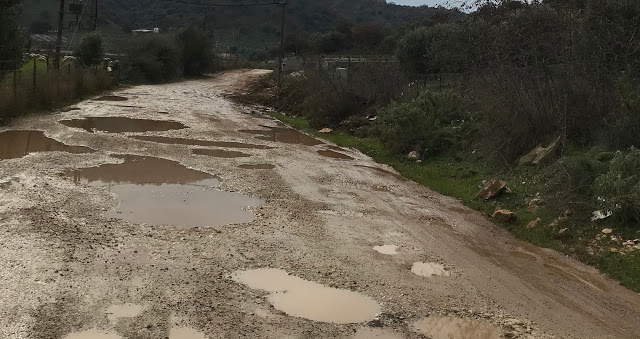 «ΑΝΑΖΩΟΓΟΝΗΣΗ ΞΗΡΟΜΕΡΟΥ» παράταξη του υπ. Δημάρχου Ξηρομέρου ΠΑΝΑΓΙΩΤΗ ΣΤΑΪΚΟΥ: Τα χρήματα της επιχορήγησης (400.000€) από την κακοκαιρία, θα πιάσουν τόπο αν γίνει η ασφαλτόστρωση του δρόμου Σουπί- Βαλόστρατο προς Χρυσοβίτσα! - Φωτογραφία 2