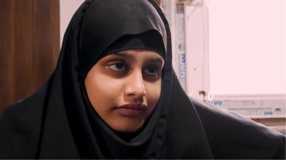 Η Βρετανίδα νύφη του ISIS εκλιπαρεί για την υπηκοότητά της: Θέλω να αλλάξω - Φωτογραφία 1