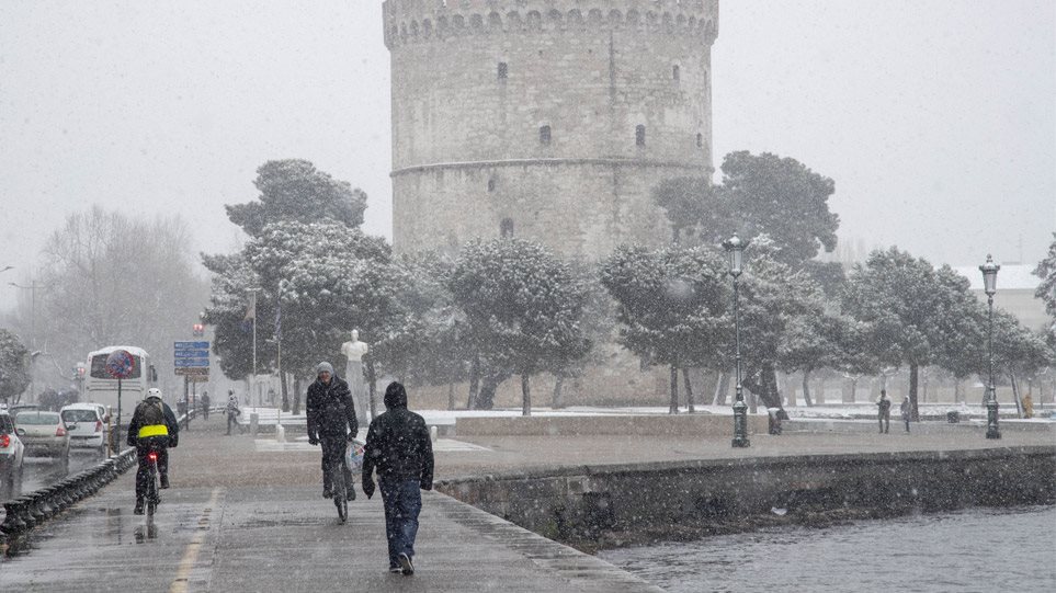 Κακοκαιρία: Χιόνια σε Θεσσαλονίκη, Τρίκαλα και Σαμοθράκη - Φωτογραφία 1