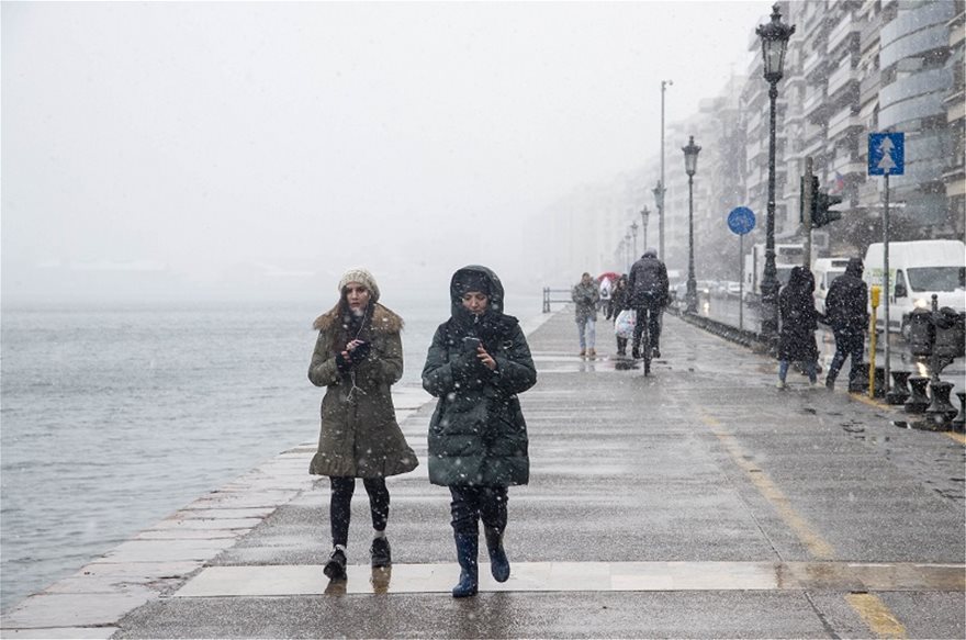 Κακοκαιρία: Χιόνια σε Θεσσαλονίκη, Τρίκαλα και Σαμοθράκη - Φωτογραφία 3