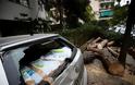 Δένδρο καταπλάκωσε 12 αυτοκίνητα στη Νέα Σμύρνη - Φωτογραφία 5