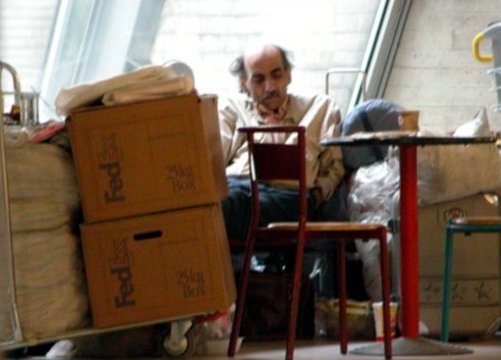 Ο άνθρωπος που έζησε 18 χρόνια σε ένα αεροδρόμιο - Φωτογραφία 2