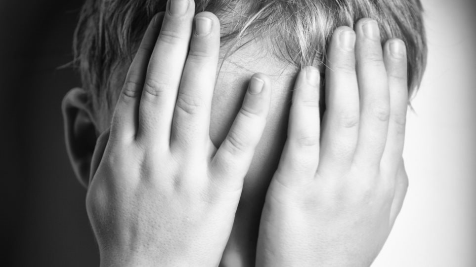Σοκ: 1 στα 5 παιδιά στην Ελλάδα πέφτει θύμα κάποιας μορφής κακοποίησης! - Φωτογραφία 1