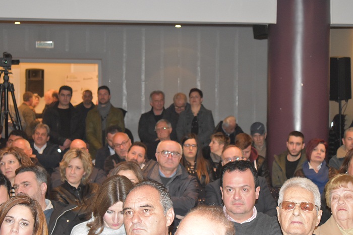 ΑΓΡΙΝΙΟ: ΦΩΤΟ από την εκδήλωση παρουσίασης των υποψηφίων του Απόστολου Κατσιφάρα - Φωτογραφία 17