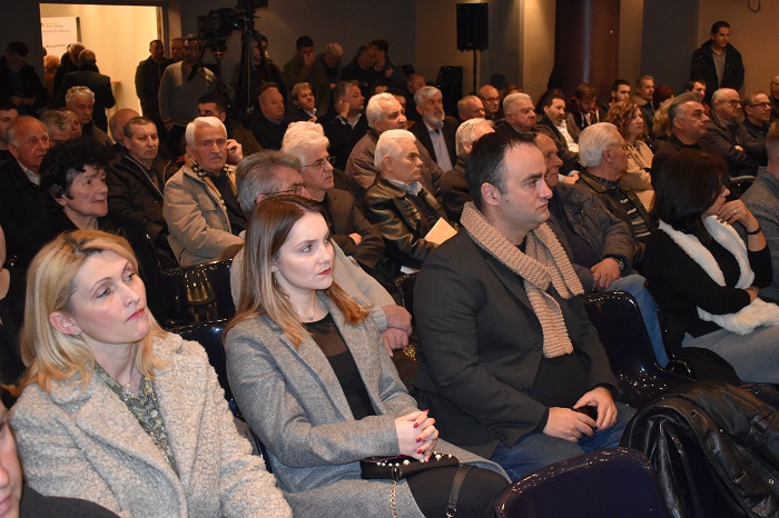 ΑΓΡΙΝΙΟ: ΦΩΤΟ από την εκδήλωση παρουσίασης των υποψηφίων του Απόστολου Κατσιφάρα - Φωτογραφία 66