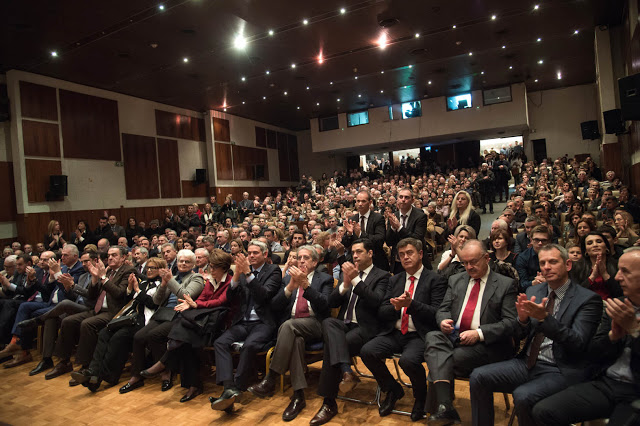 Πλήθος κόσμου στην βράδια τιμής και μνήμης στον πολιτικό Ανδρέα Καραγκούνη (ΝΕΕΣ ΦΩΤΟ) - Φωτογραφία 2