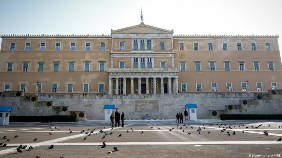 Die Welt: Αν η Ελλάδα δεν προσπαθήσει περισσότερο κινδυνεύει να χάσει πολλά χρήματα - Φωτογραφία 1