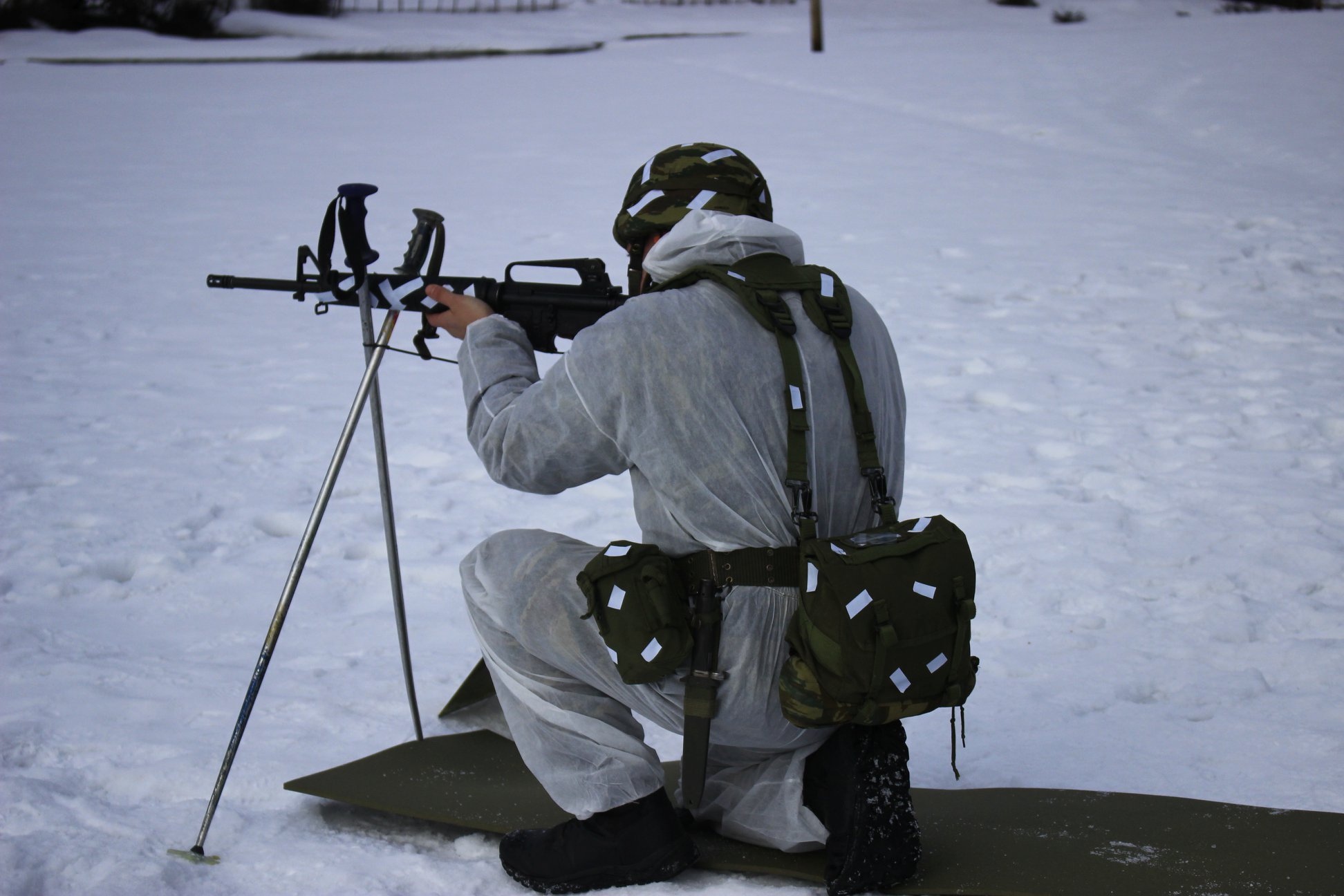 ΓΕΣ: Δεν νιώθουν από κρύο και χιόνι οι αυριανοί Υπαξιωματικοί του Στρατού Ξηράς - ΦΩΤΟ - Φωτογραφία 12