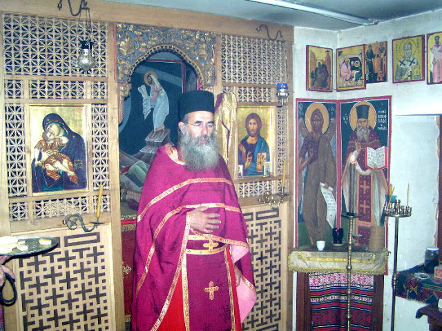 11758 - Το παρεκκλήσι του Αγίου Νικολάου Πλανά (Μνήμη 2 Μαρτίου) στο Ιερό Κελλί Μαρουδά Αγίου Όρους - Φωτογραφία 8
