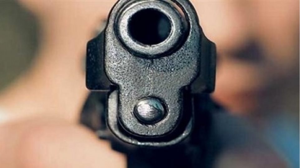 Συνελήφθη 41χρονος που «γάζωσε» με σφαίρες νεαρό άνδρα - Φωτογραφία 1