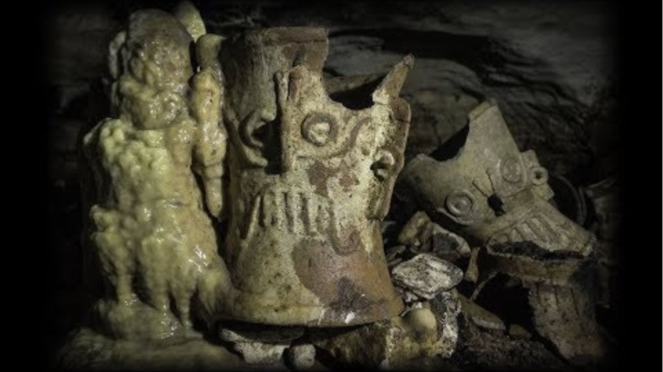 Μεγάλη ανακάλυψη στο Μεξικό: Εκατοντάδες ανέγγιχτα τελετουργικά αντικείμενα 1.000 χρόνων των Μάγια - Φωτογραφία 2