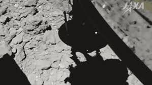 Bίντεο: Το Hayabusa 2 πυροβολεί εξ’ επαφής τον αστεροειδή Ryugu - Φωτογραφία 1