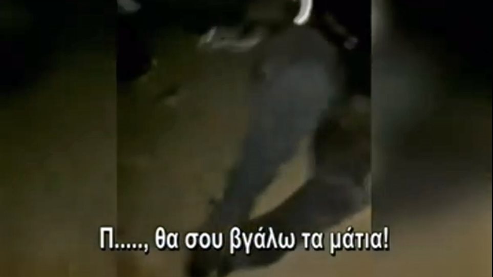 Άγριο βίντεο: Χούλιγκαν μαχαιρώνουν κοπέλα οπαδό αντίπαλης ομάδας - Φωτογραφία 1