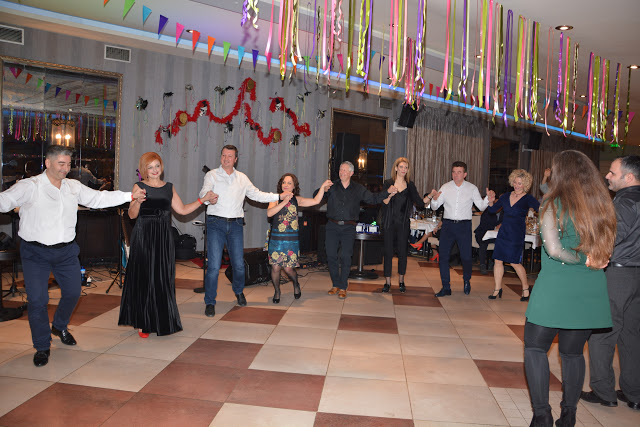 Ο ετήσιος χορός της Ένωσης Ακαρνανίας (ΕΙΚΟΝΕΣ) - Φωτογραφία 2