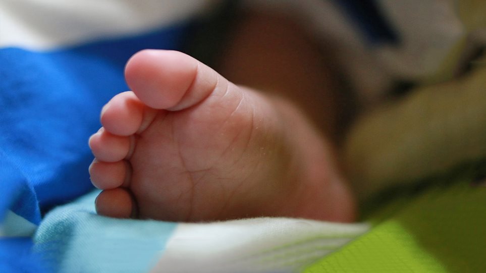11 νεογνά νεκρά μέσα σε ένα 24ωρο σε μαιευτήριο - Παραιτήθηκε ο υπουργός Υγείας - Φωτογραφία 1