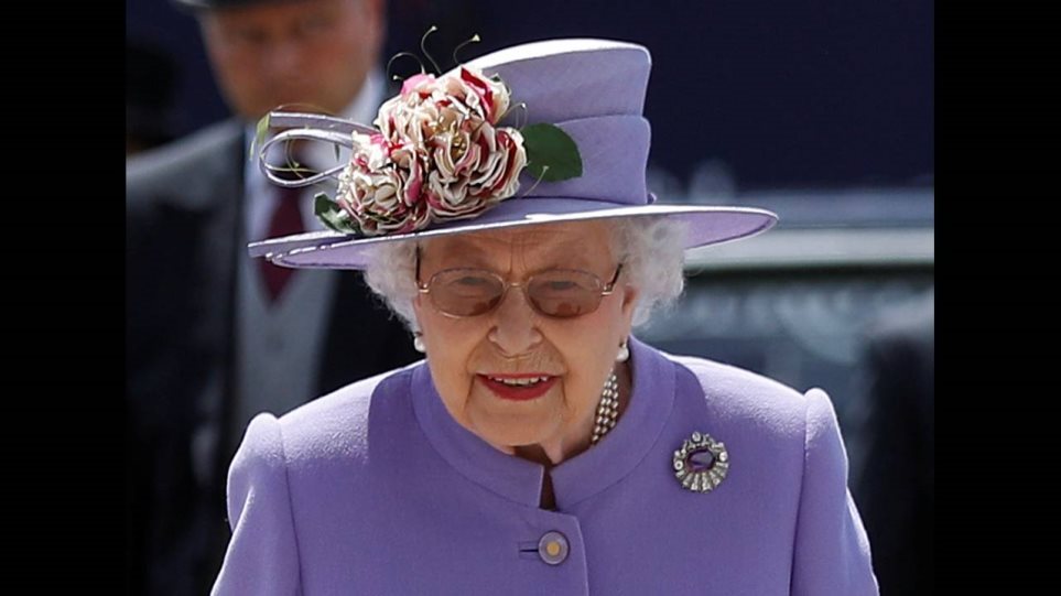 Η βασίλισσα Ελισάβετ καθησυχάζει τους Βρετανούς ενόψει Brexit: Ανήκουμε σε μια ενωμένη Κοινοπολιτεία - Φωτογραφία 1