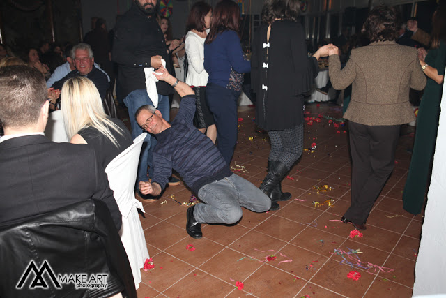 Πολυκοσμία στον Αποκριάτικο χορό του ΗΡΑΚΛΗ ΑΣΤΑΚΟΥ στο κτήμα ΙΟΝΙΟ (φωτο: Make art) - Φωτογραφία 62