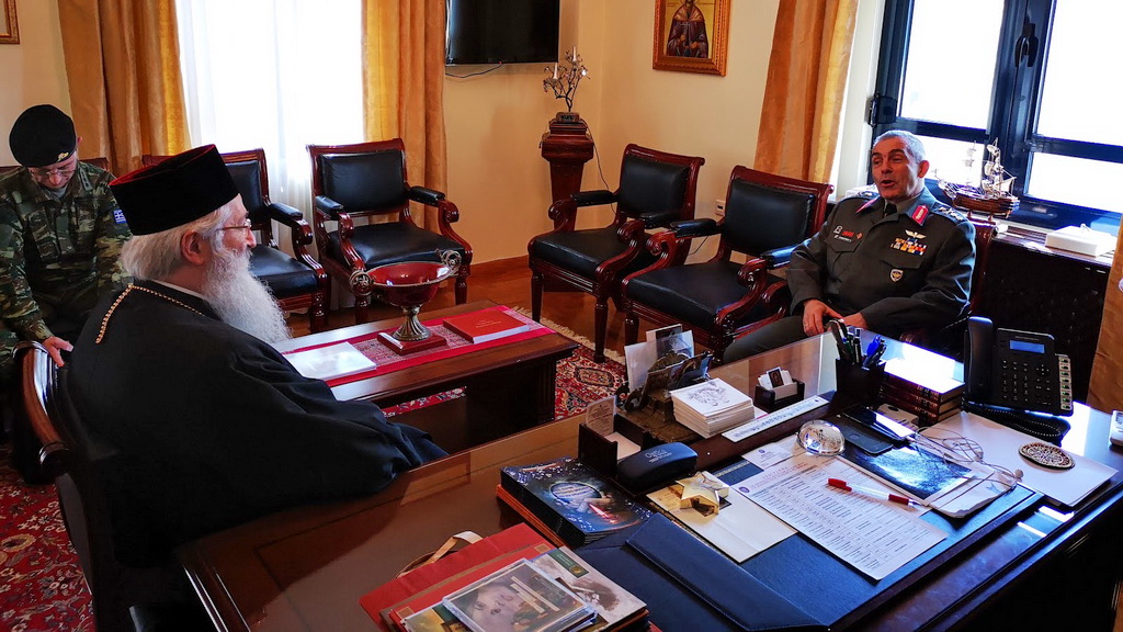Εθιμοτυπικές επισκέψεις νέου Διοικητή ΧΙΙ Μ/Κ ΜΠ Υποστράτηγου Άγγελου Χουδελούδη (ΦΩΤΟ) - Φωτογραφία 2