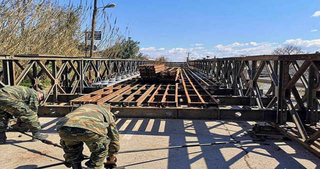 Καβάλα: Ζητάει τη βοήθεια του στρατού για την πεσμένη γέφυρα - Φωτογραφία 1
